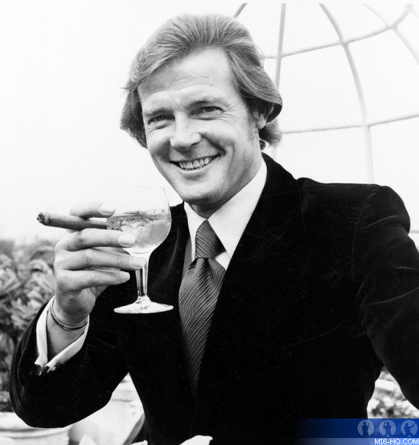 Sir Roger Moore 1927-2017